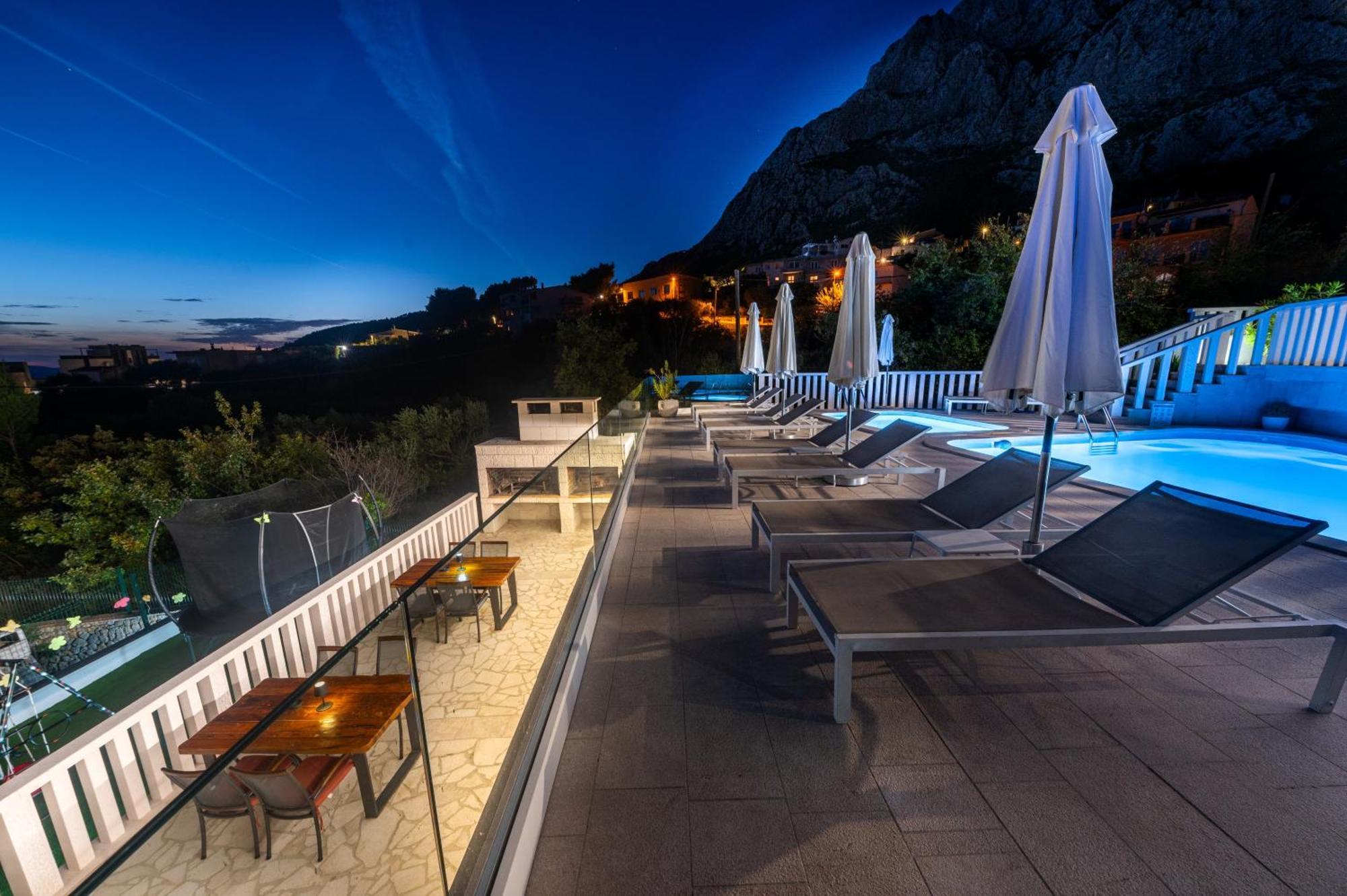 Villa Hills Makarska Exterior foto